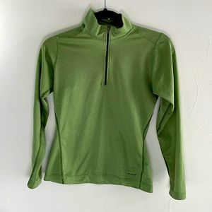 Patagonia Apilene quarter zip green pullover. EUC size Small